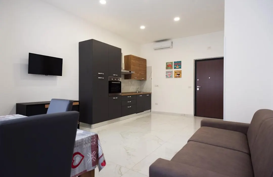 Toledo 2 Apartment-1
